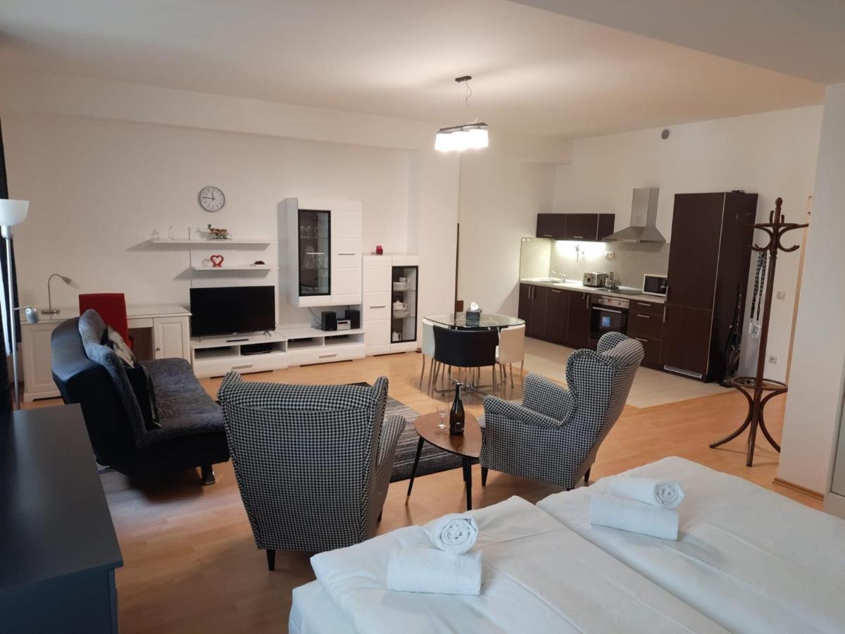 Apartmán Nad Kolonádou Karlovy Vary Exterior foto